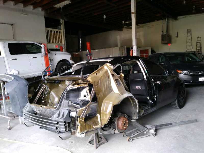 Gallery Tony’s Auto Body & Xpert Paint Shop
